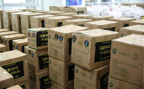 风“豫”同舟，行动派与地表课堂捐赠35万元物资驰援河南！