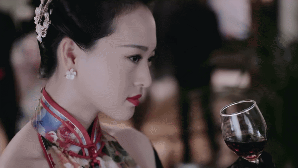 02,神剧:女主开挂,剧情降智