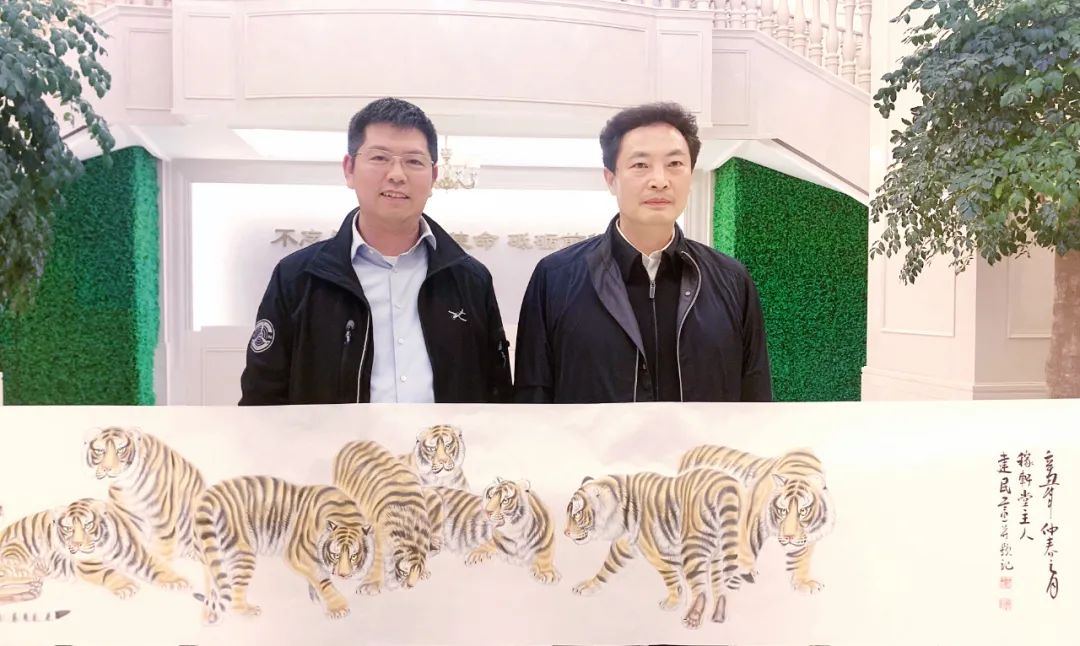 万丰集团陈滨总裁会见河南省商丘市张建慧市长