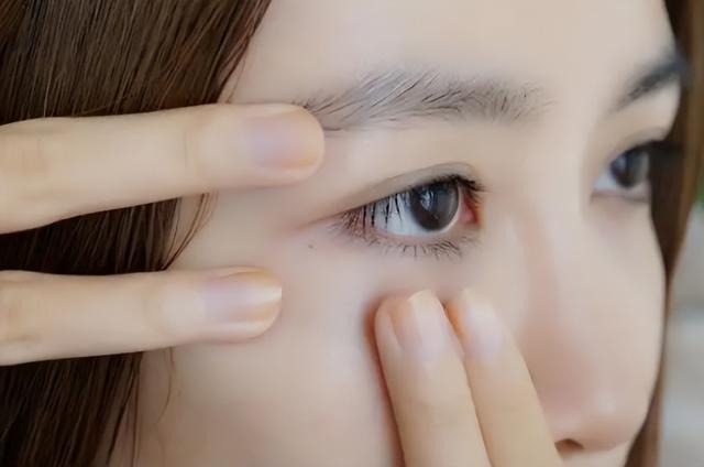 被包装耽误的"3款国货眼霜",别看便宜却真心好用,很值得选择