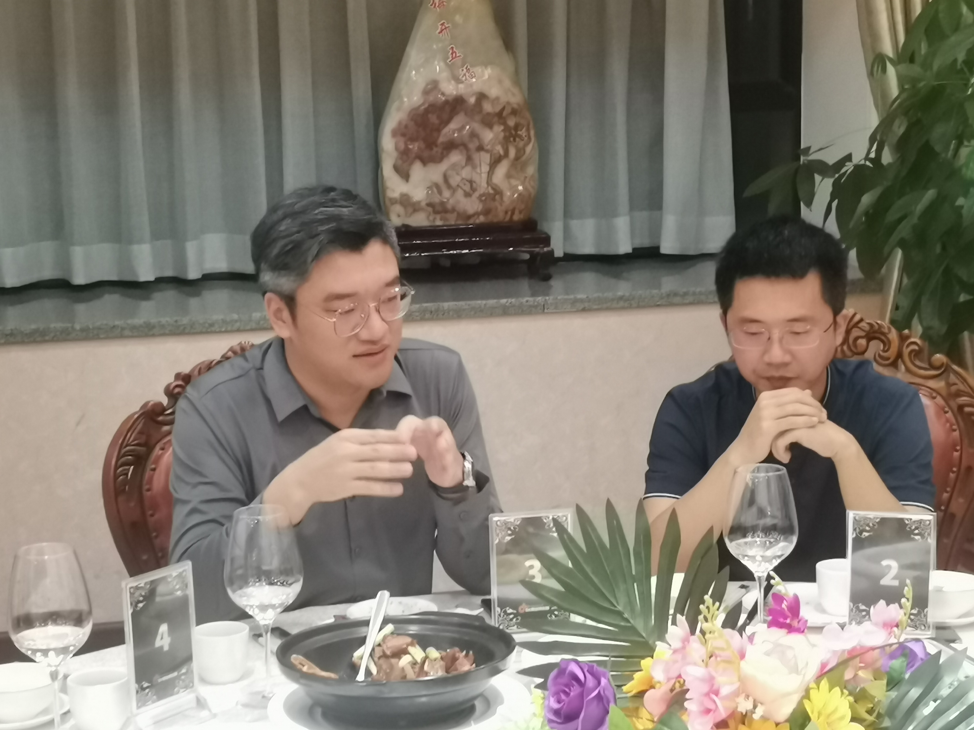 sk商业俱乐部"潘多拉饭局"精彩报道