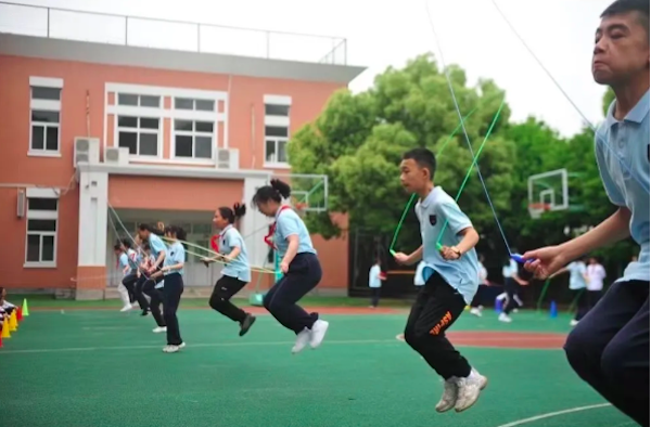 宁波市北仑区蔚斗小学第四十一届运动会开幕