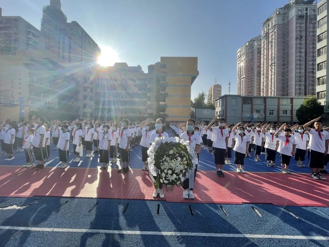 江岸区"红领巾小小寻访队"风采巡展(六):警予中学红领巾寻访队纪实
