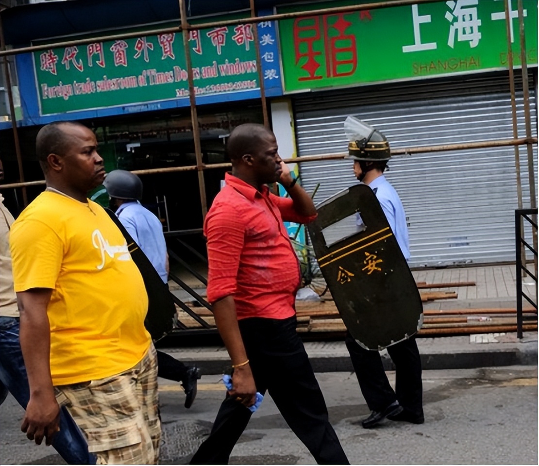娶中国姑娘,赚中国人钱,"非法移民"广州的非洲人为何遣返难?