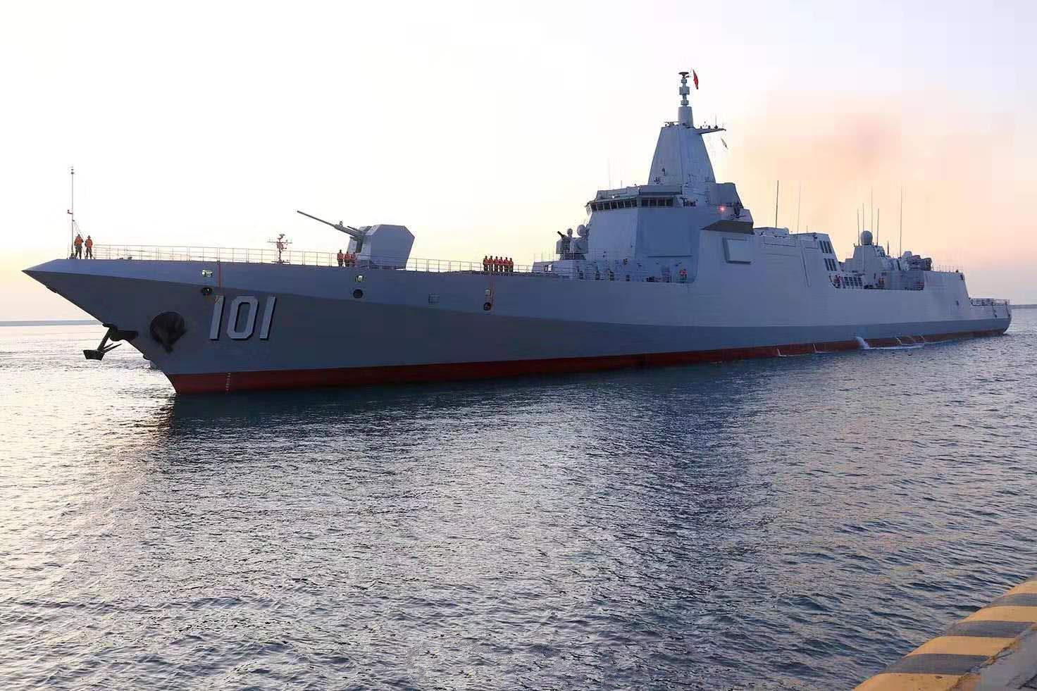 美海军新驱逐舰下水,目标直奔万吨大驱,这是来抢第一的?