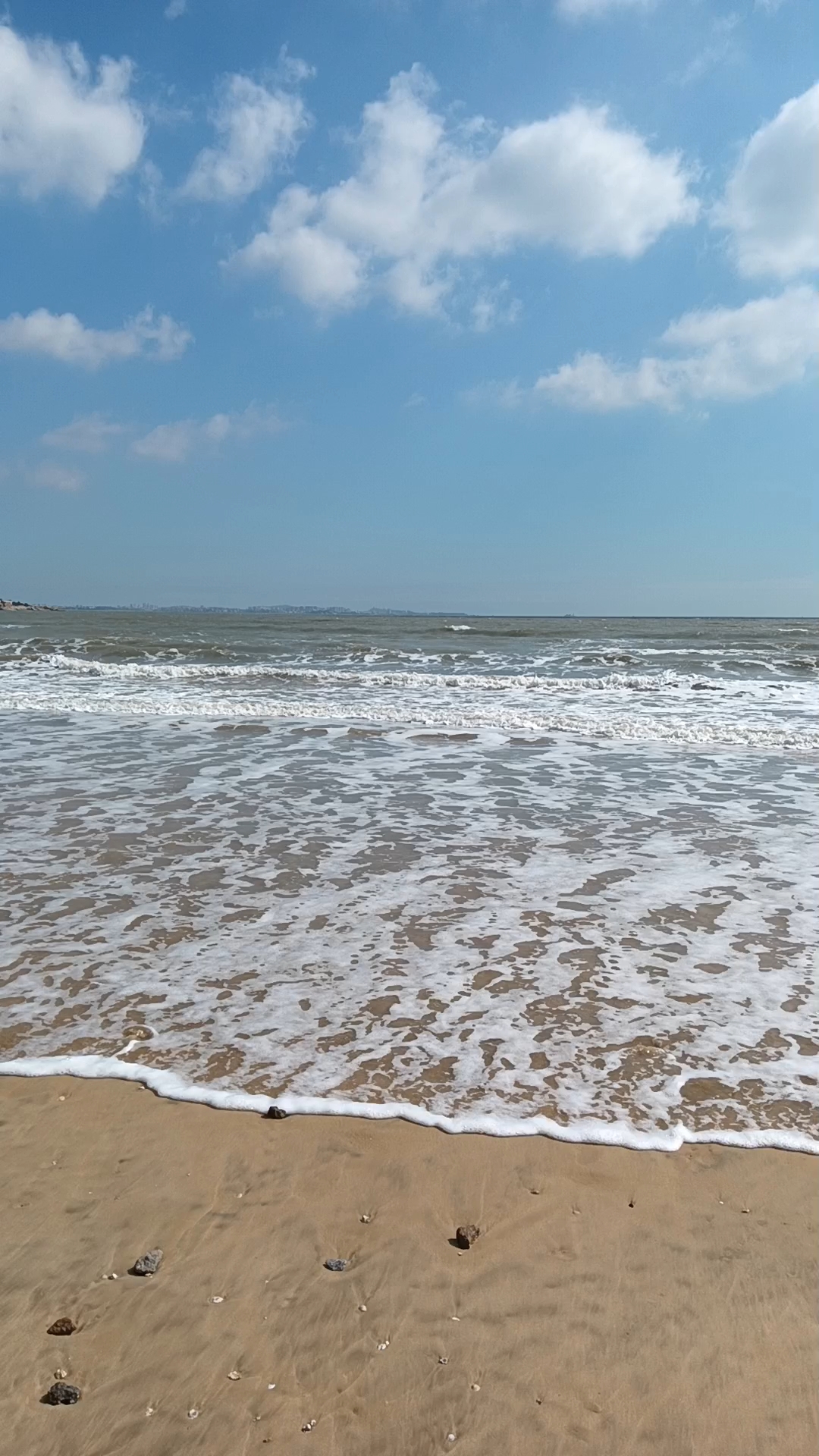 泉州市惠安县月亮湾海滩的美景