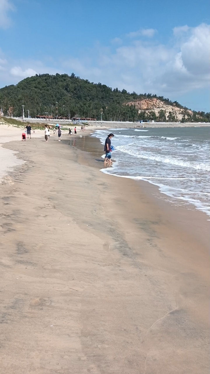 泉州市月亮湾海滩的美景欣赏