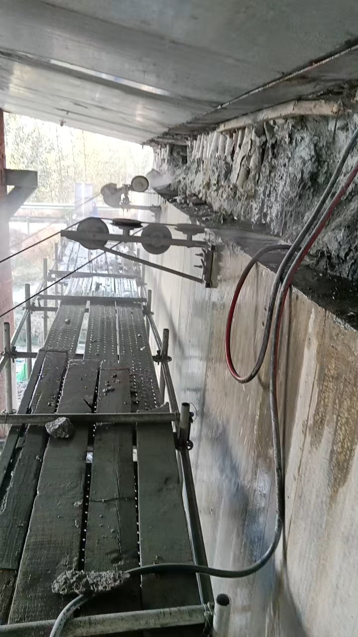 混凝土切割#绳锯切割#混凝土绳锯切割