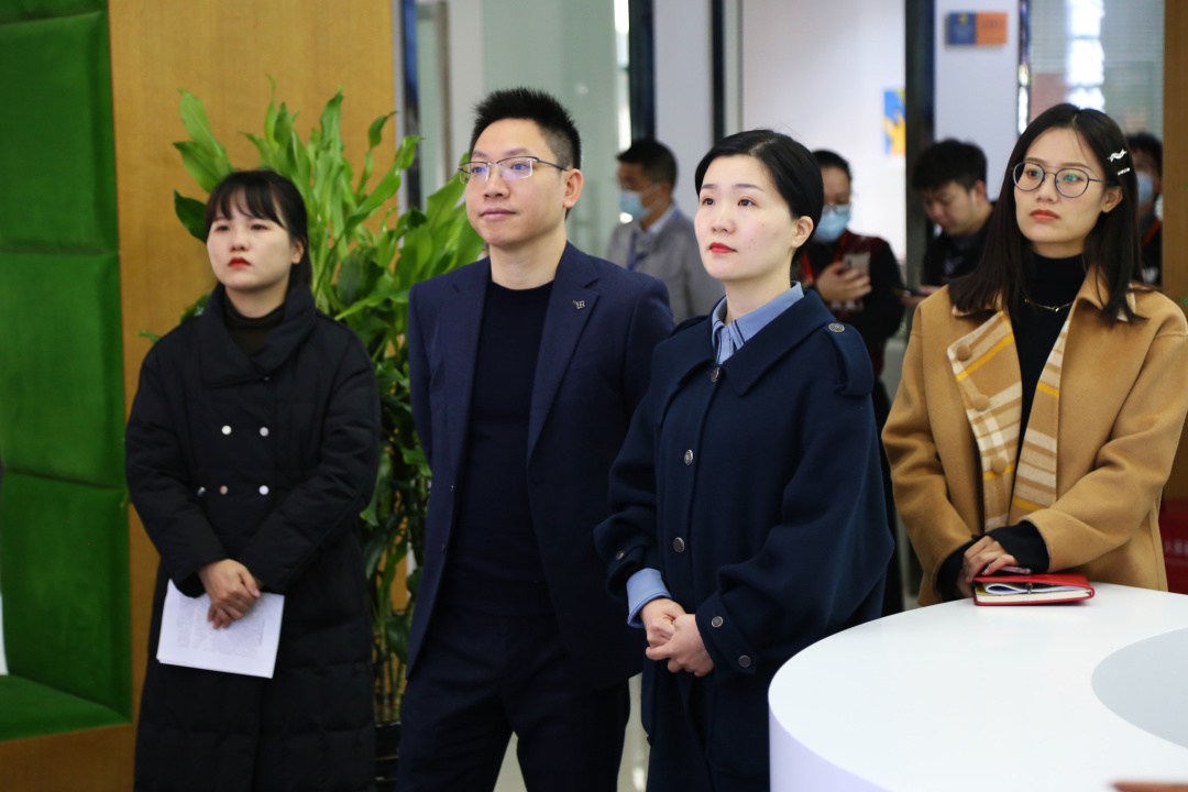 温州团市委副书记雷蕾一行赴国技互联集团调研