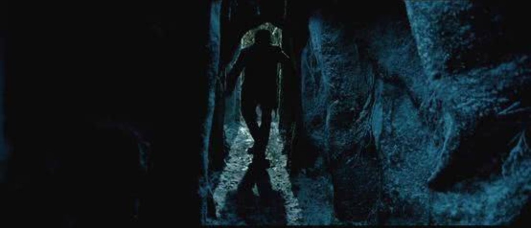 德国小众佳片《再生门》:如果想回到过去,就必须杀死从前的自己