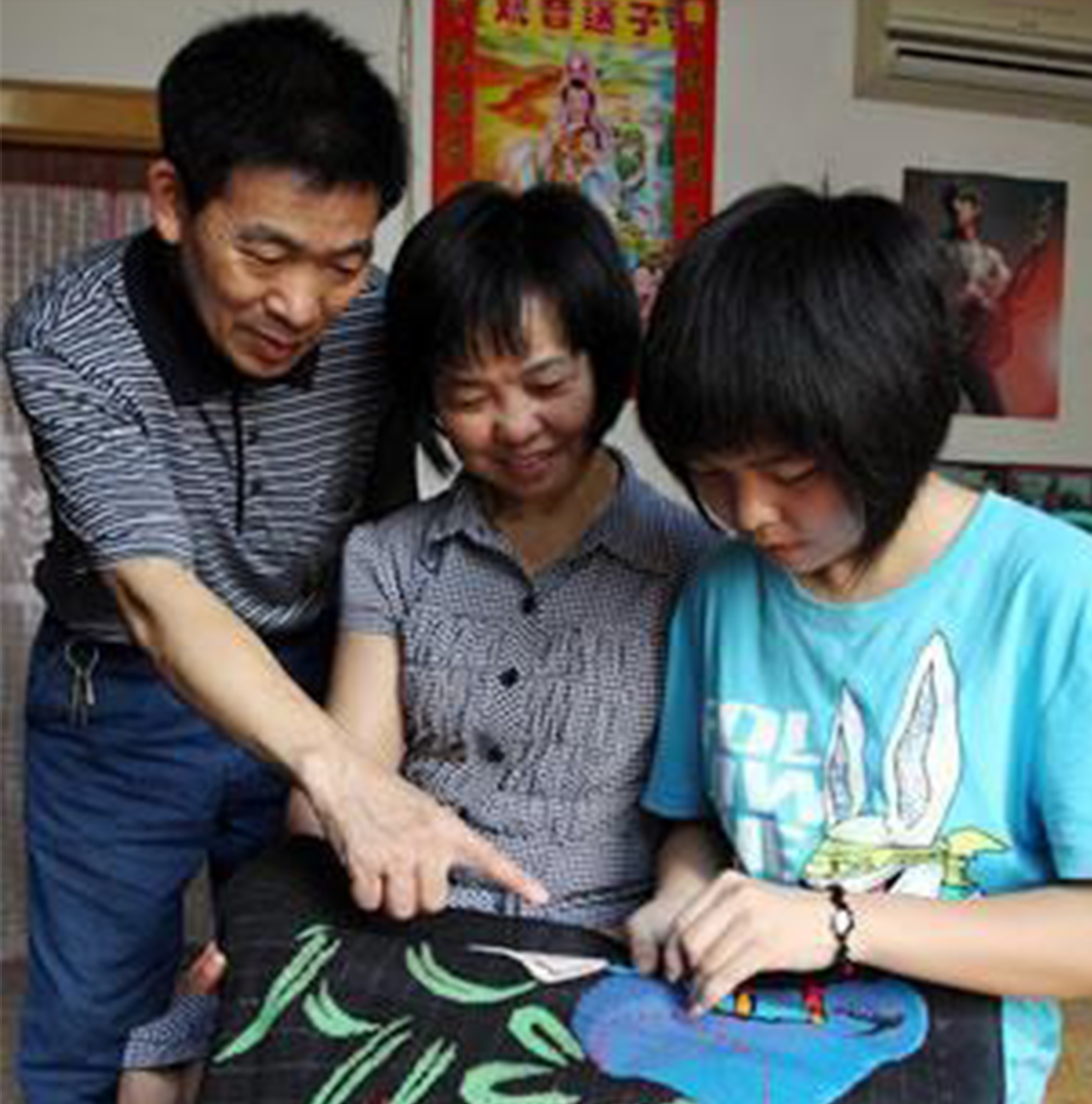 回顾:湖南寒门学子黄丹,家徒四壁爷爷卧病,高考709分考入清华