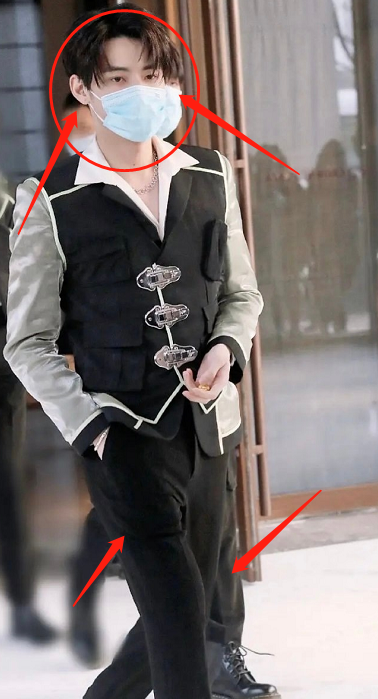 腾讯家族年夜饭r1se生图,塌房后再次合体,周震南夏之光被关注