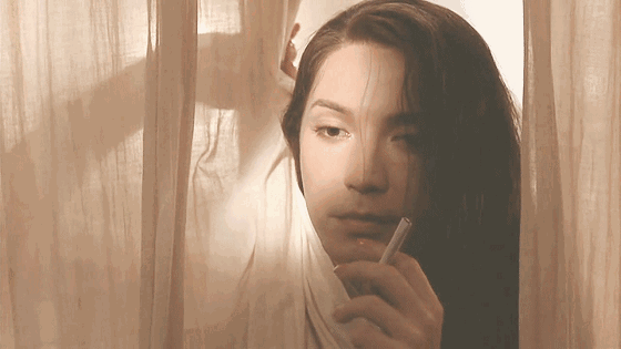 "亚洲第一美男"尊龙,帅到男粉喊自卑,扮女人美到让人自叹不如