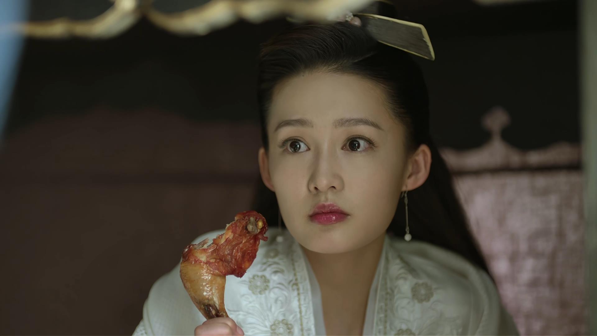 庆余年:范闲归隐江湖,林婉儿相随,范若若悬壶济世,成赤脚医生