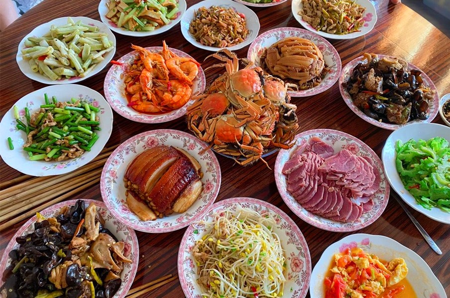 除夕年夜饭,不论贫富,此6道年夜菜记得端上桌,寓意吉祥年味足