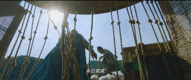 阅读理解能力一百分的黄药师,瞬间就明白了梅超风的心意.