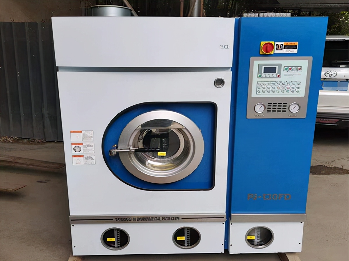 干洗加盟店成为"香饽饽"?成都布迪兰洗涤设备带你了解