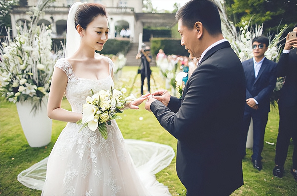 徐梵溪 结婚照图片