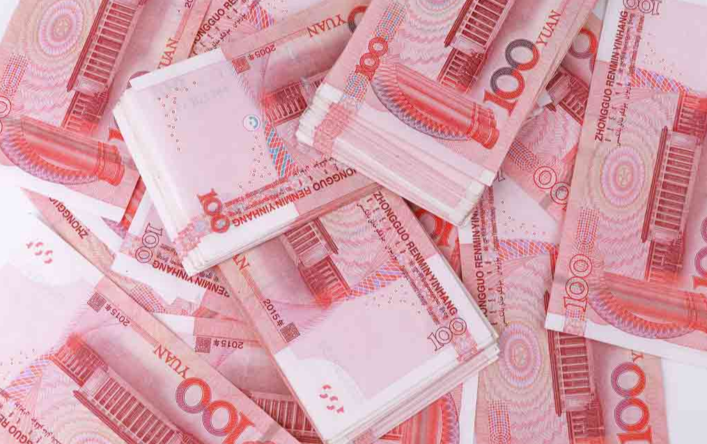 2019年湖南00后女孩试药赚钱一次9000元钱花完又来试