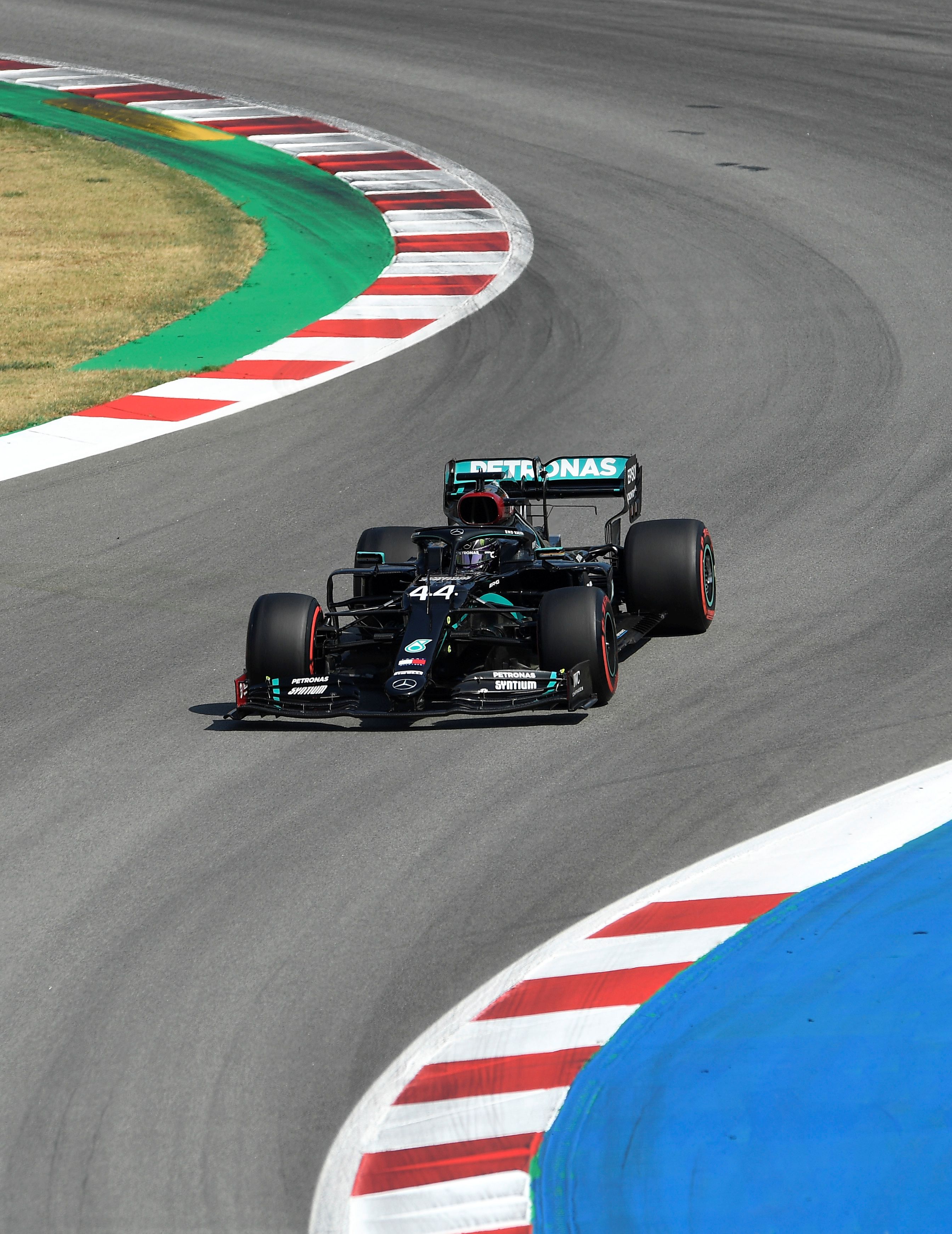 赛车——f1西班牙大奖赛:汉密尔顿夺得杆位(2)