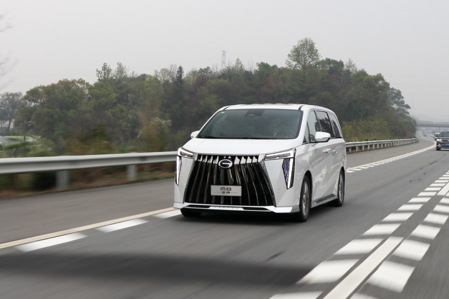 真正领悟mpv产品精髓 试驾广汽传祺m8宗师