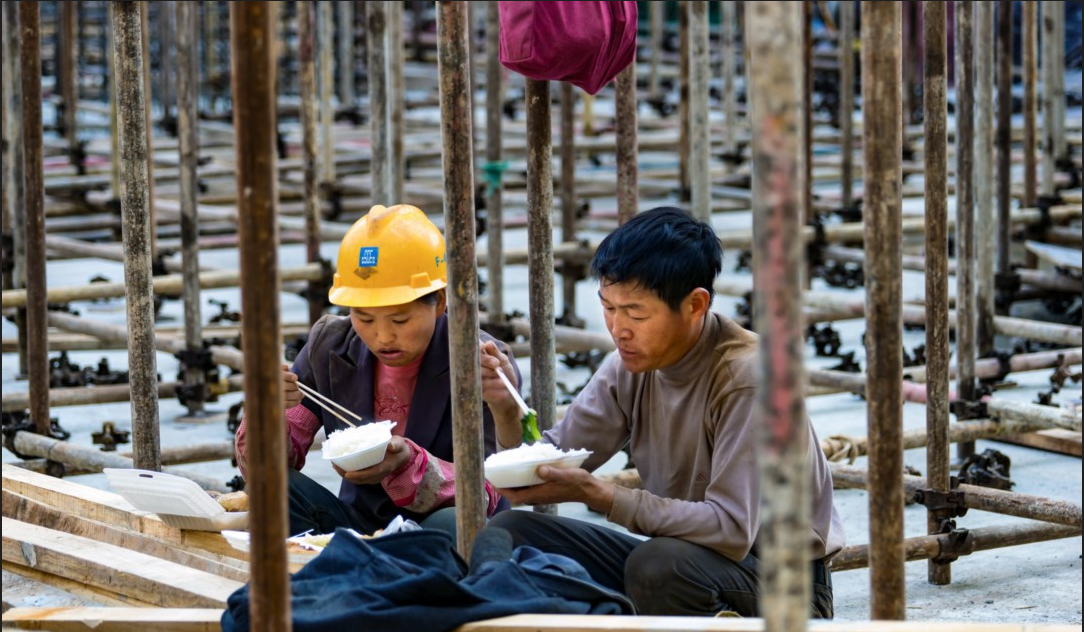 让人心酸的农民工图片图片