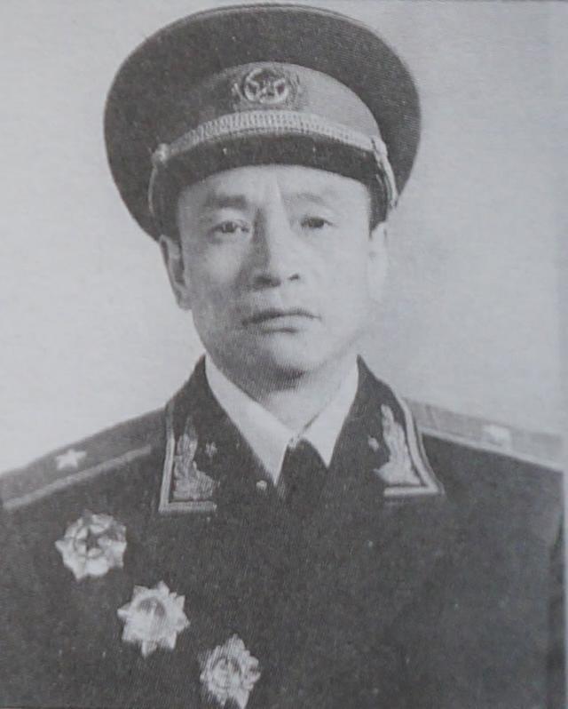 盘点一千三百六十位开国少将戎装照