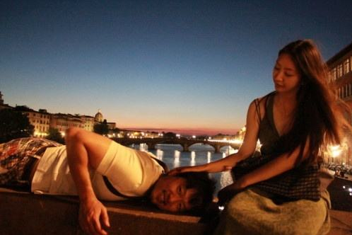 唐一菲39岁生日,凌潇肃晒自创画为其庆生,满满的爱溢出屏幕