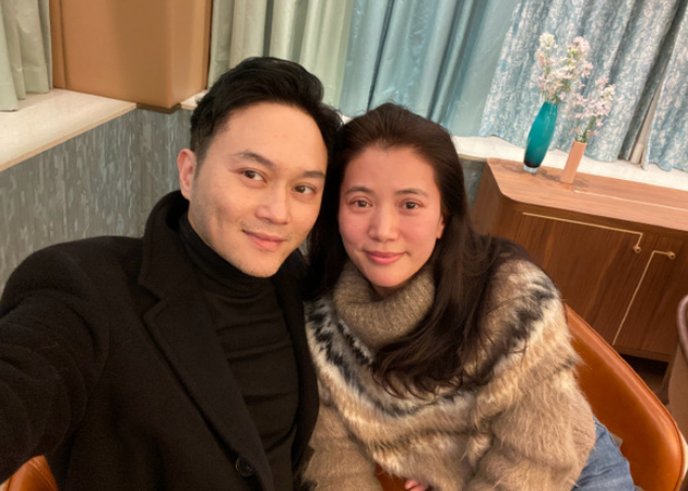 袁咏仪张智霖疑似"婚变":我们就是各玩各的