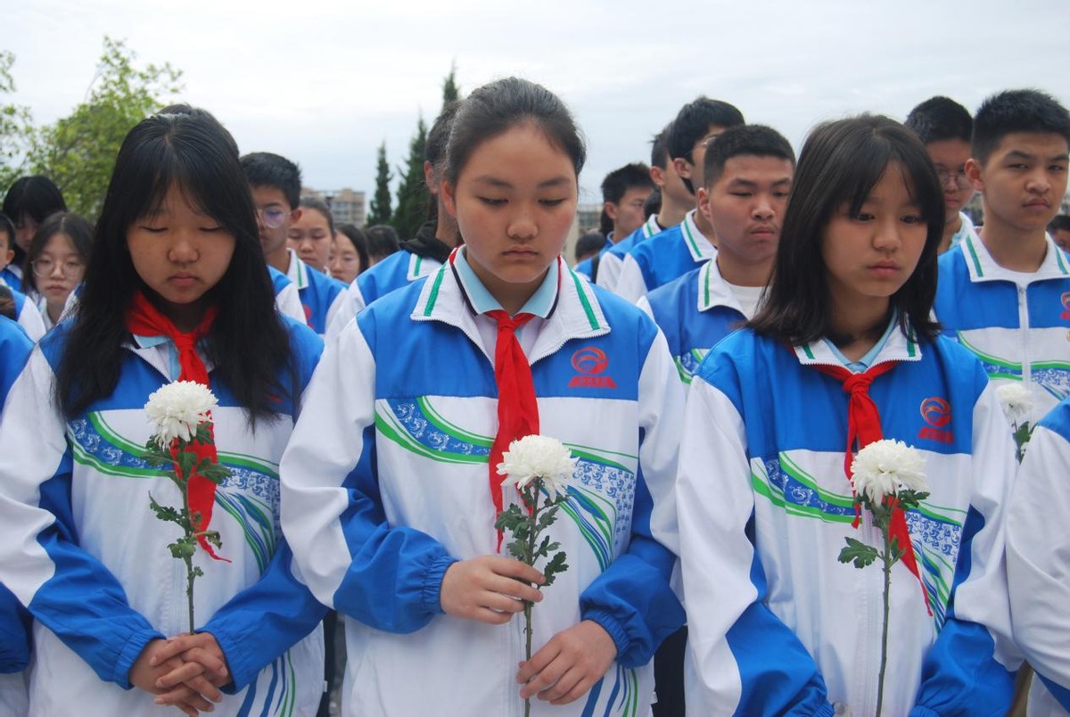 南充市龙门中学图片