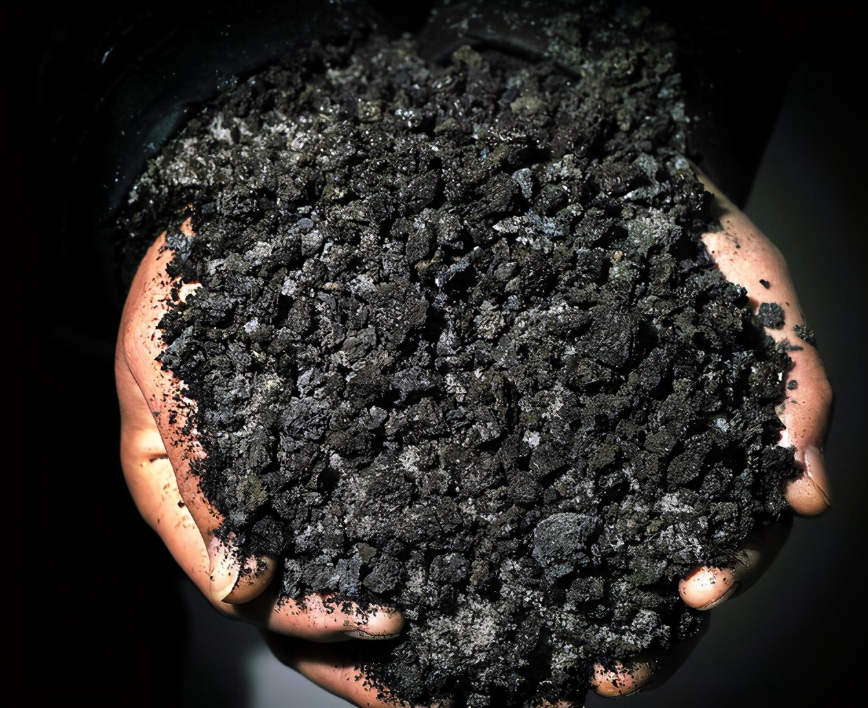 嫦娥五号月球样品科研工作启动,月壤什么味道?"月震"咋样的?