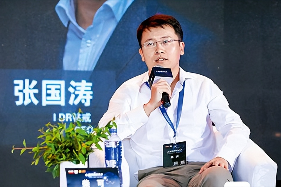 dr创始人张国涛,靠真爱狂赚450亿,掌舵钻石婚戒定制领先企业!