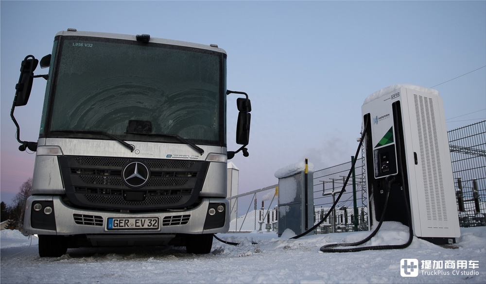 低入口卡车的开创者,奔驰econic诞生25周年,带你回顾它的传奇