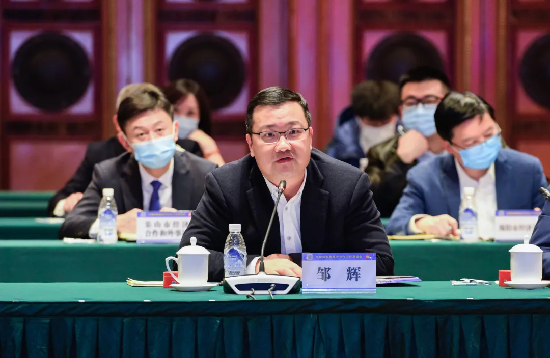 这场老实龙门阵媒体朋友这样说