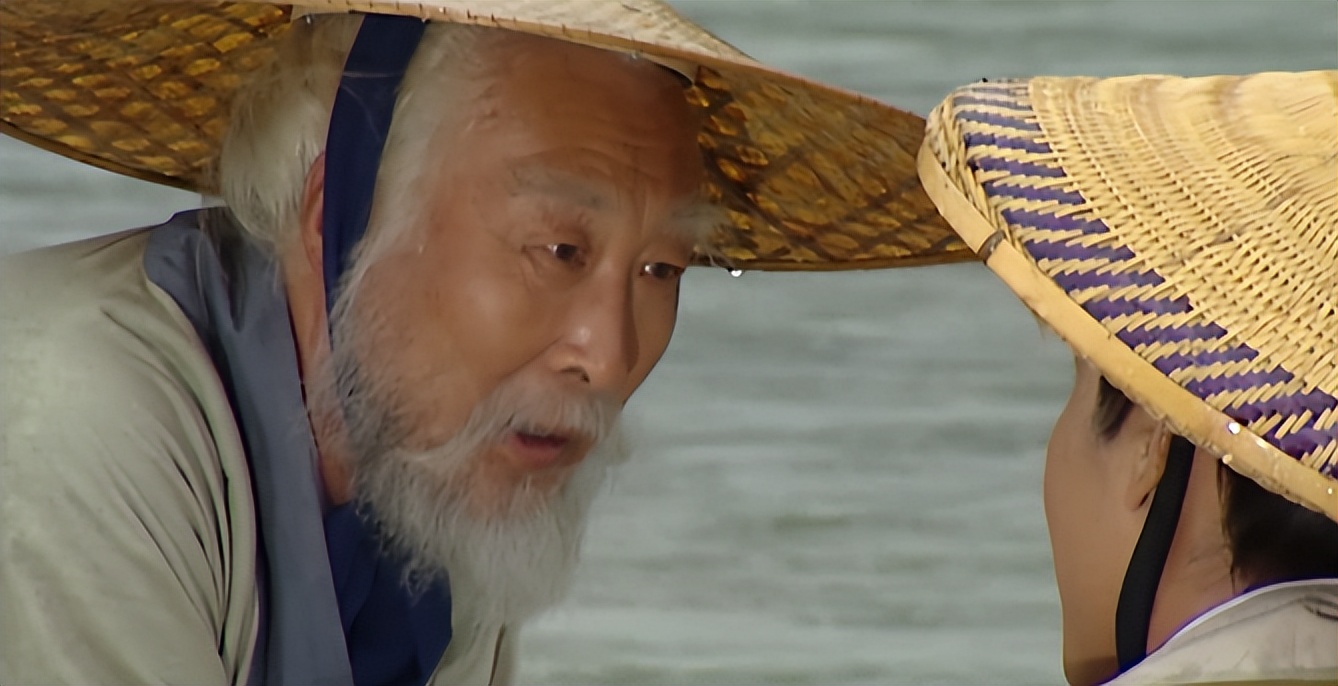 袁守城不仅泄漏了天机,跟泾河龙王的赌约也输了,那他下场如何?