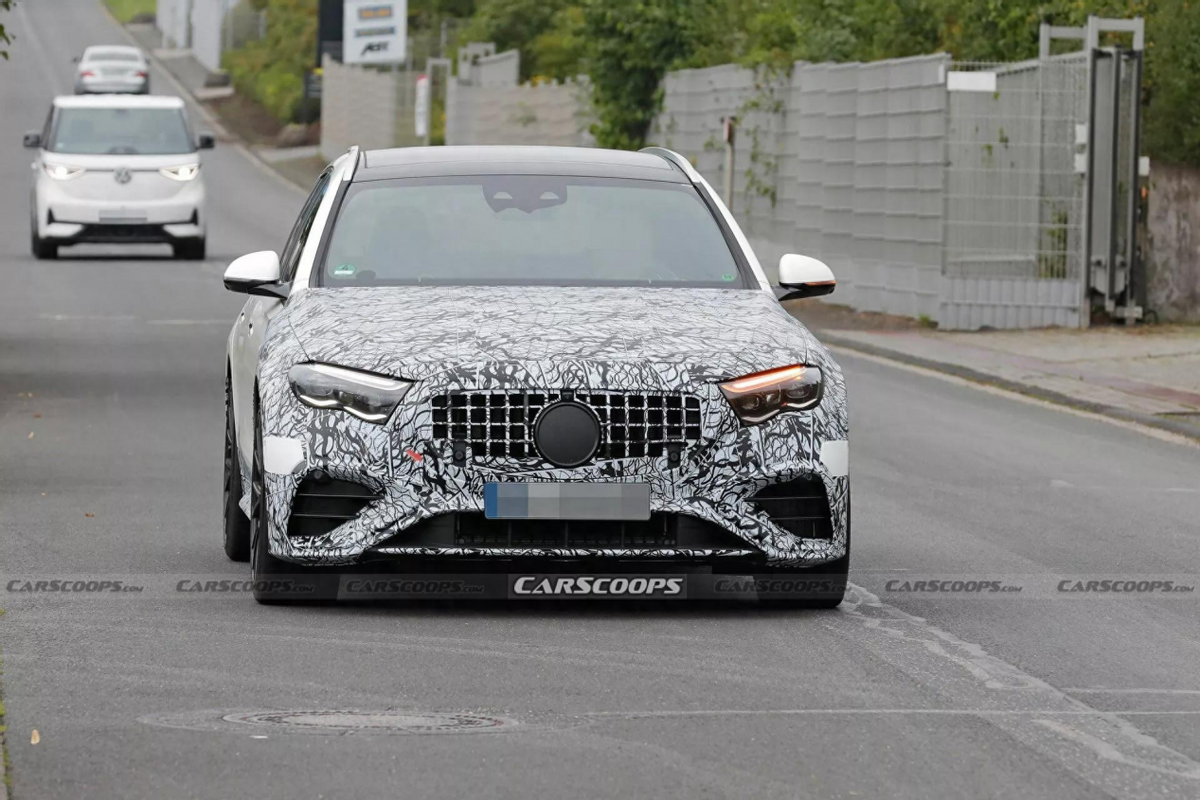 奔驰amg e53谍照来了!宝马m5还坐得住吗?