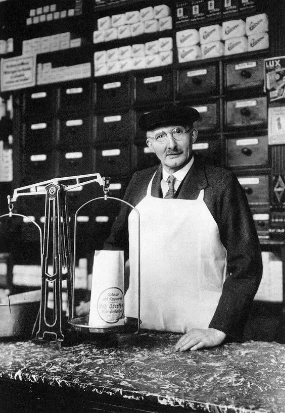 奥古斯特·桑德