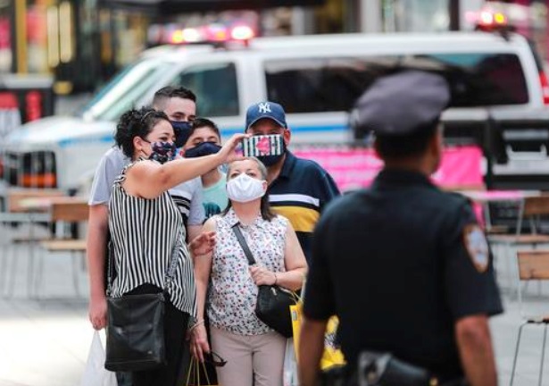 热点|美国新冠住院患者数量已接近4月峰值