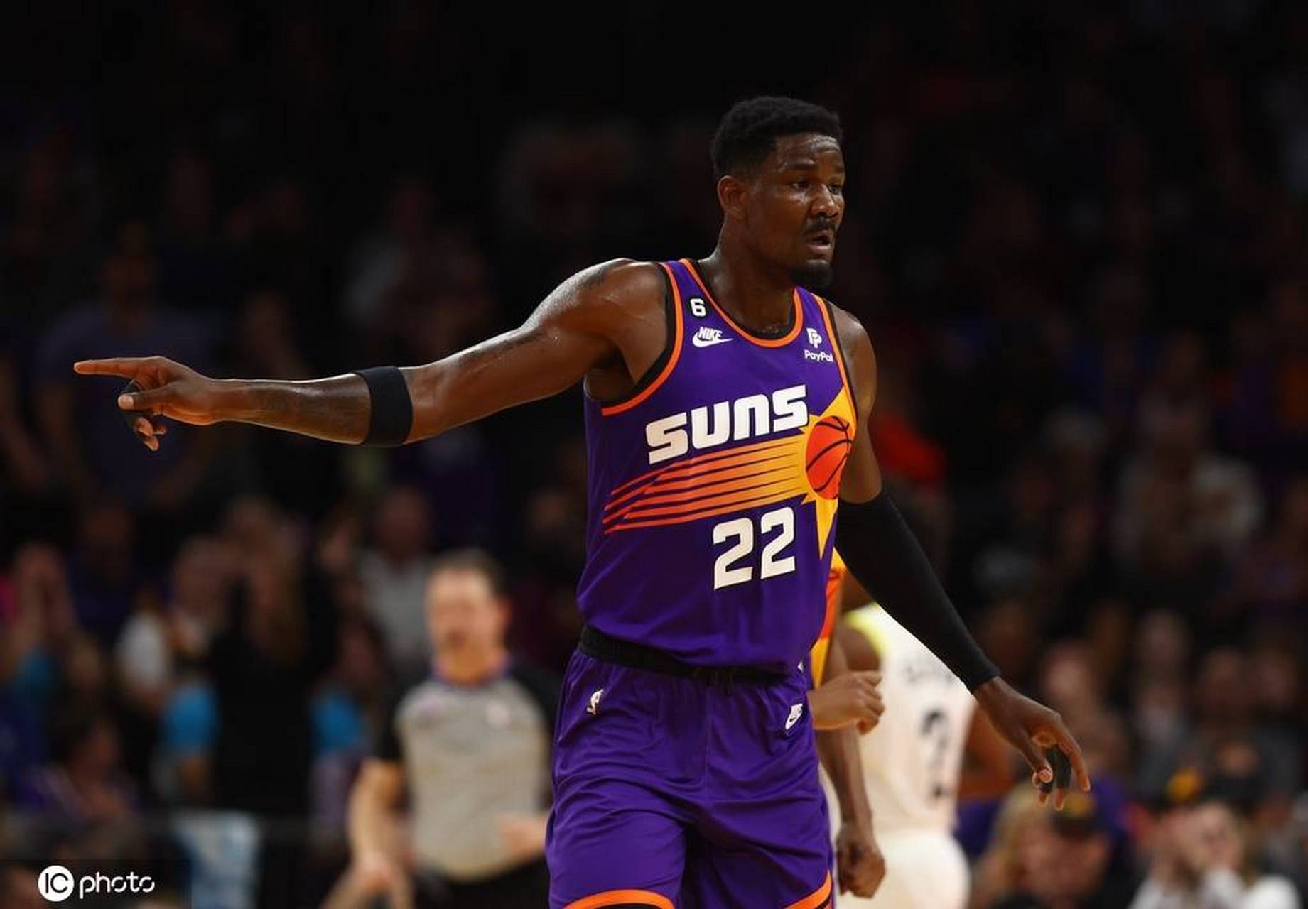 在7月20日的北京时间,记者采访了备受瞩目的太阳中锋德安德烈-艾顿