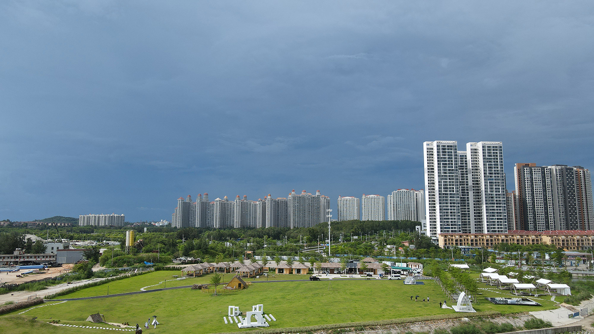 不到一年的时间,北海银滩西区大墩海商业发展变化之快,令人吃惊
