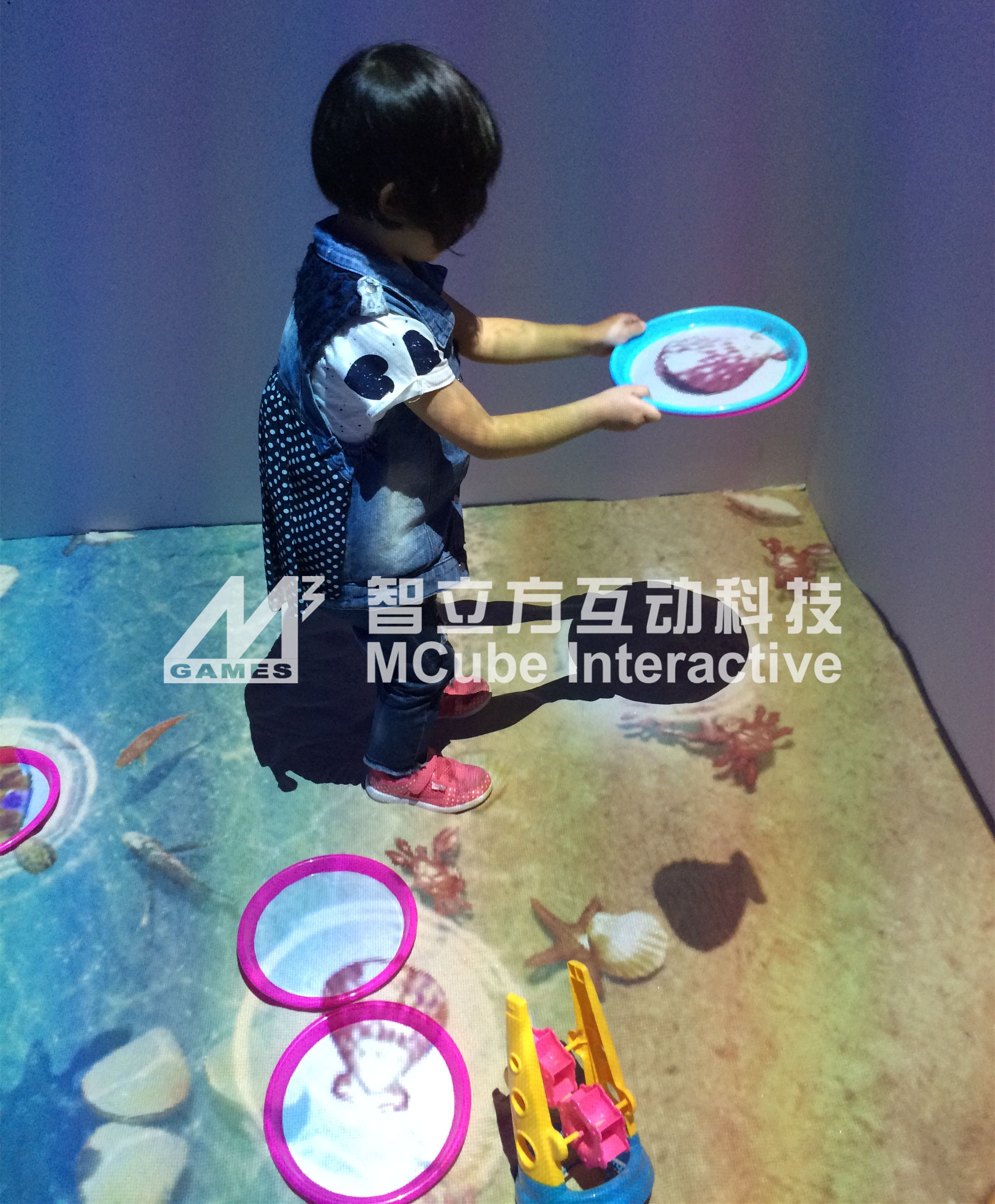 智立方地面互动投影装置,助力门店餐厅活动策划暖场引流!