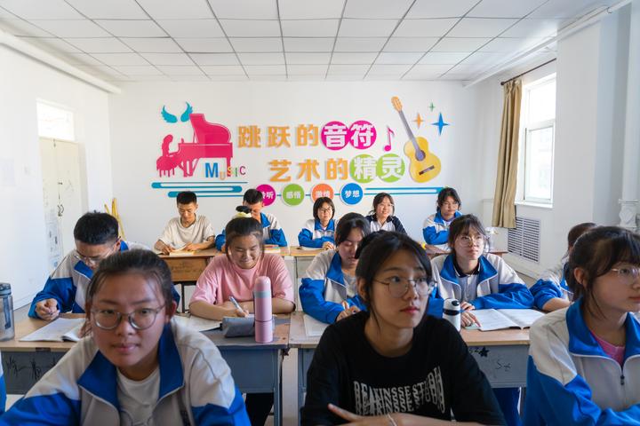 凝心聚力抓实教育管理 平遥三中2020-2021发展纪实