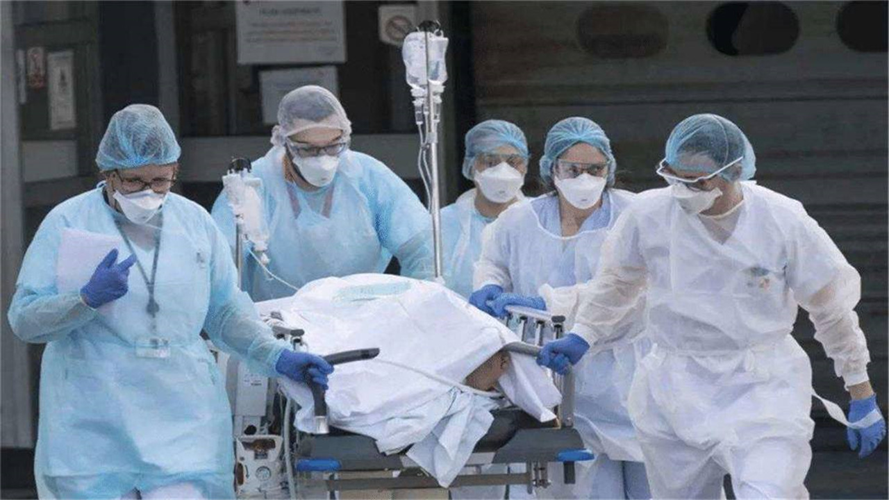 美国疫情再次失控,3亿民众主动"躺平",西方抗疫难上加难