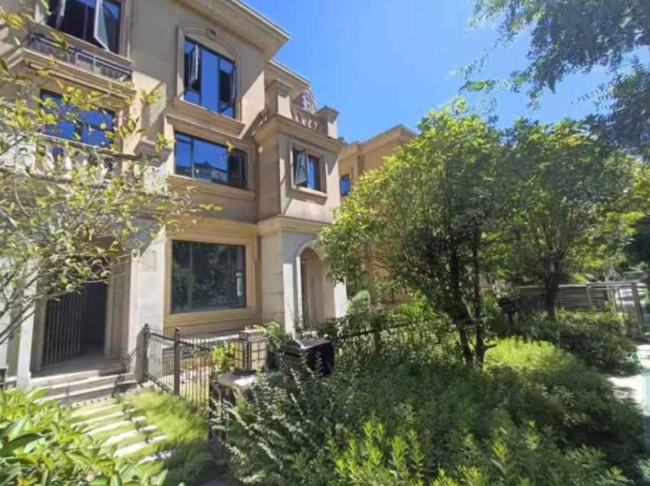 长沙润和星城润和紫郡别墅法拍房 长沙望城别墅法拍房最新消息