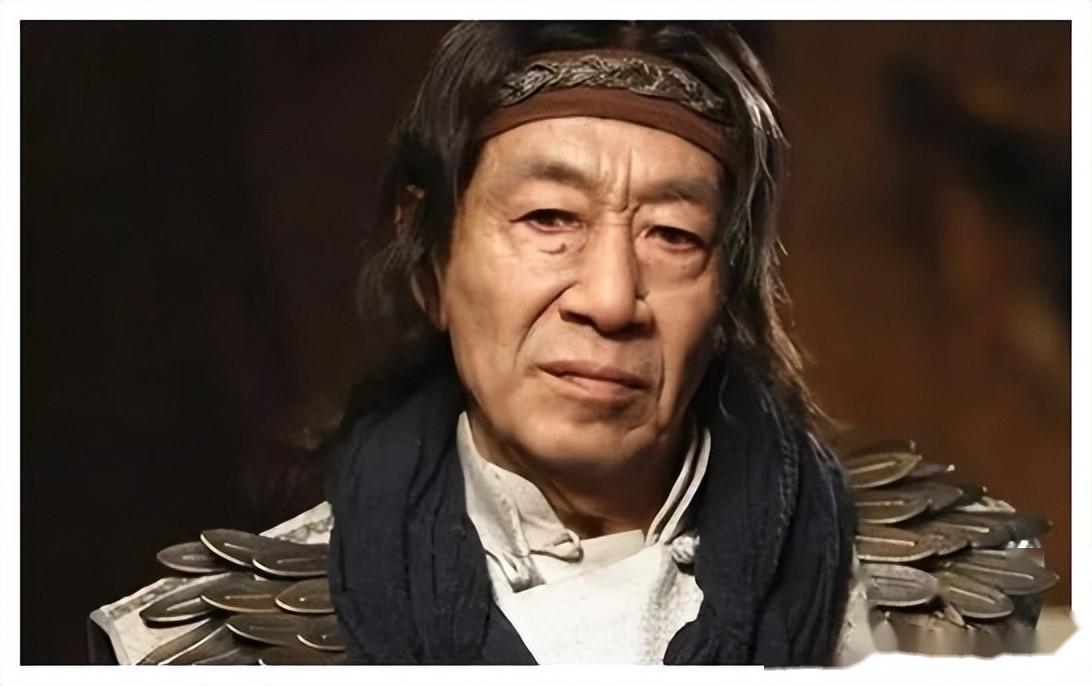 演员王奎荣68岁迎娶37岁饶芯语71岁迎来女儿如今近况如何