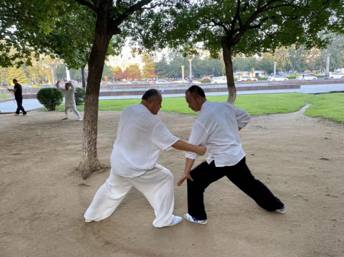 秉承形意武学 熔铸内家之魂—记形意拳郭云深系第五代传人郭英新