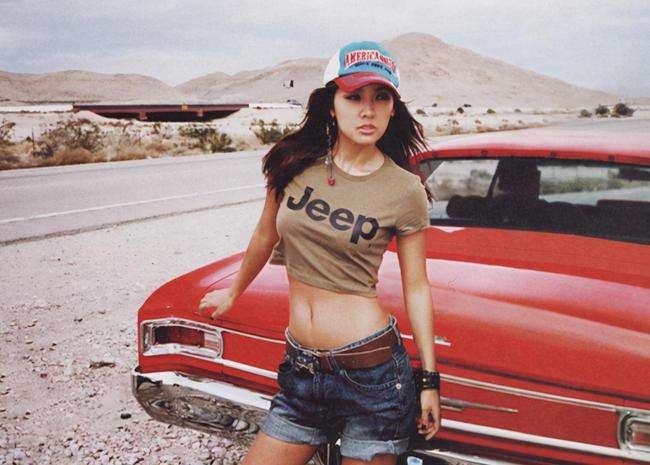 李孝利自曝老公只看新闻台,想约金泰熙去街被rain一口拒绝