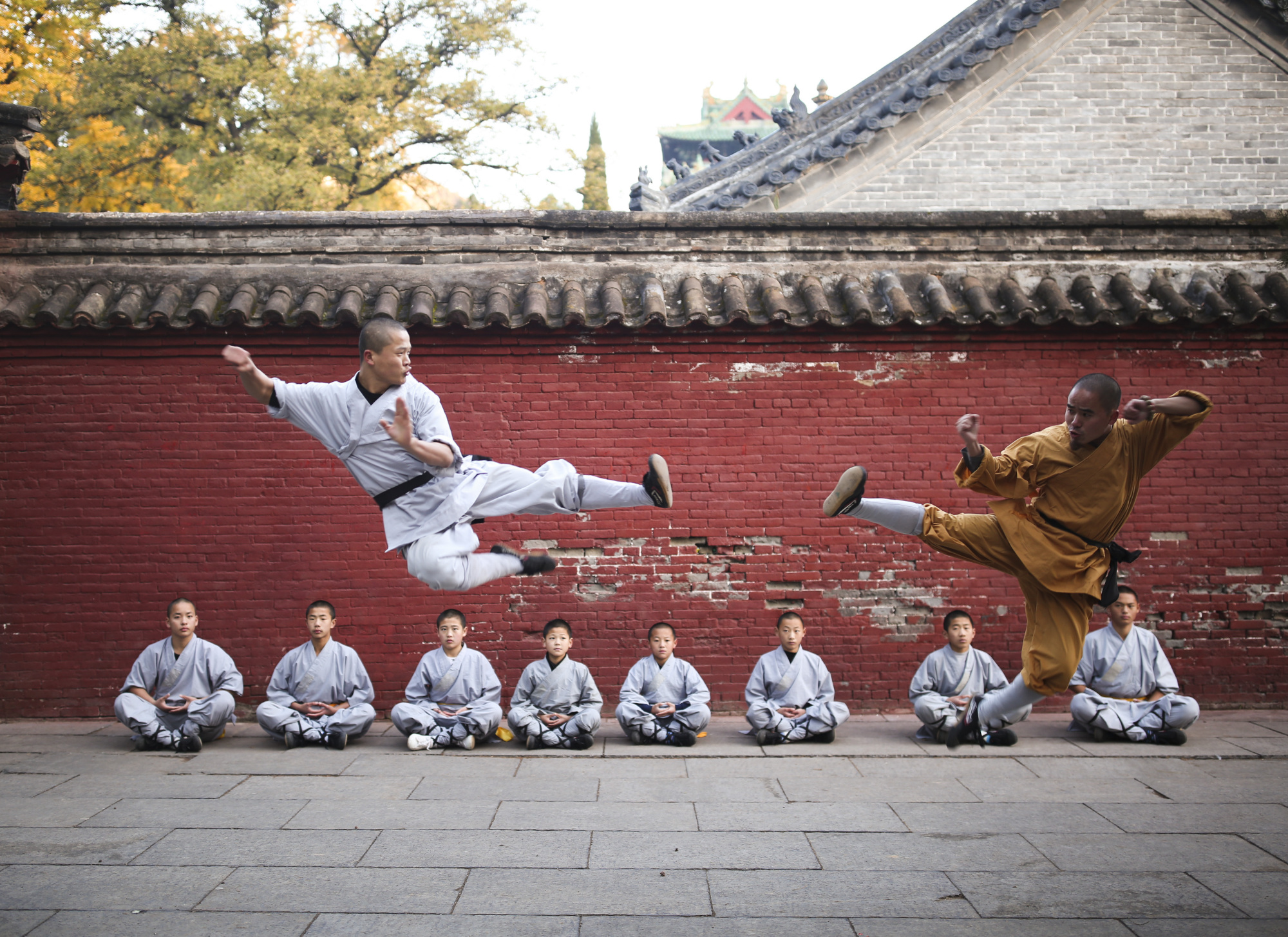 嵩山少林寺:少林武术发源地,有"禅宗祖庭,天下第一名刹"之誉