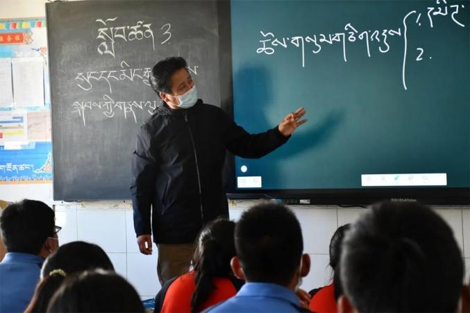 以爱之名,谱一曲教育人的战"疫"之歌