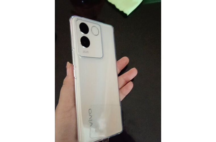 vivo s17e 智能手机:柔光人像 超稳光学防抖,你心动了吗?